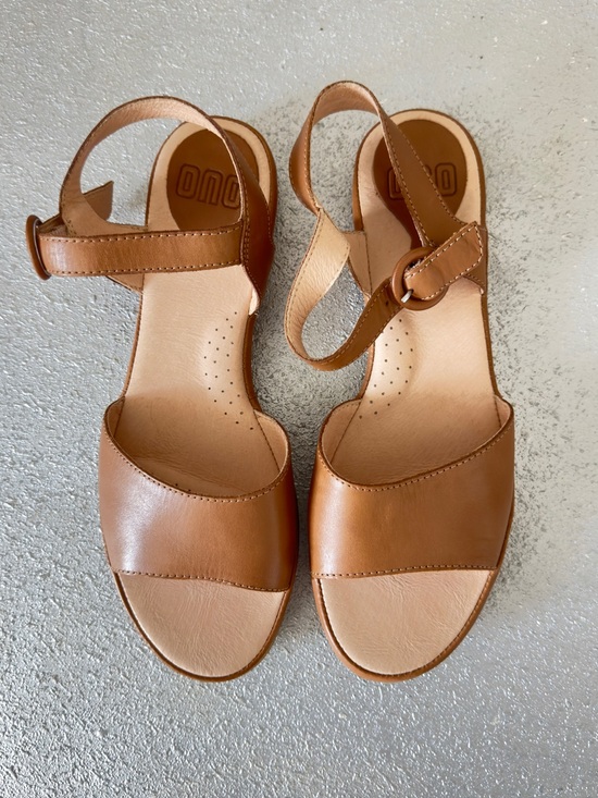 Born Shoes - Ono by Born Women's Brown Leather Open-Toe Slingback Sandals Size 9